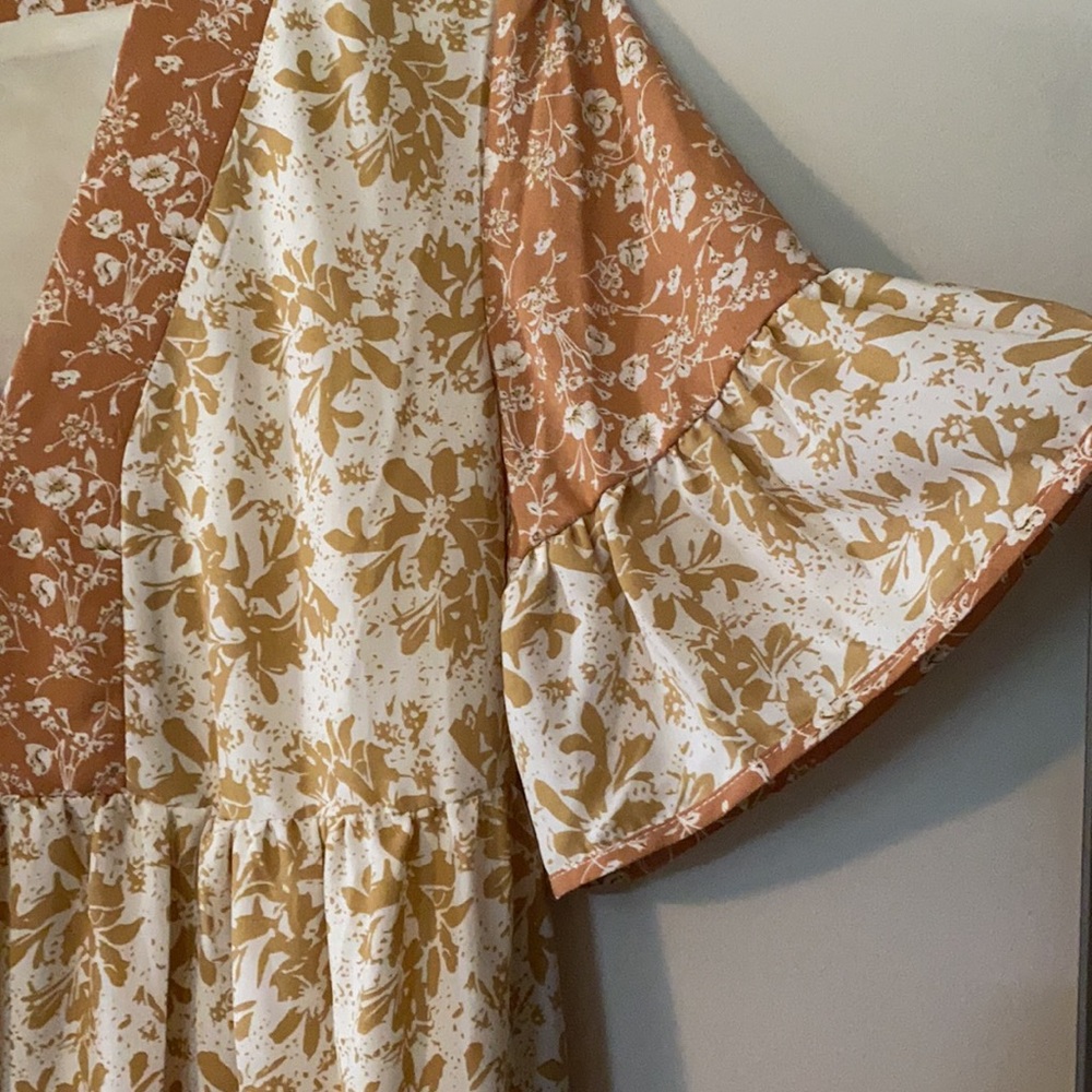 Lost In Thought Cream White Floral Dress - Picture 3 of 8